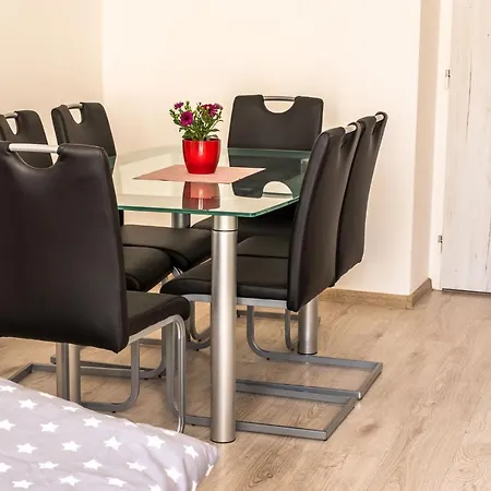 Apartman Znojmo زنويمو