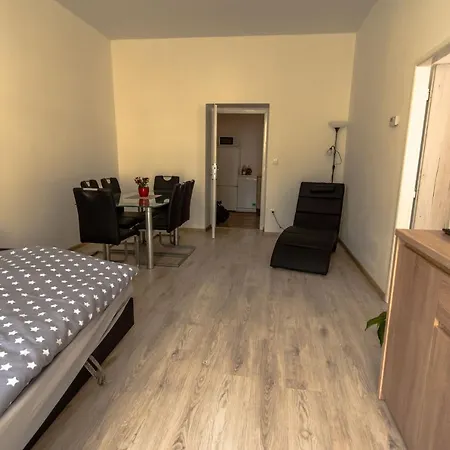 Apartman Znojmo * زنويمو